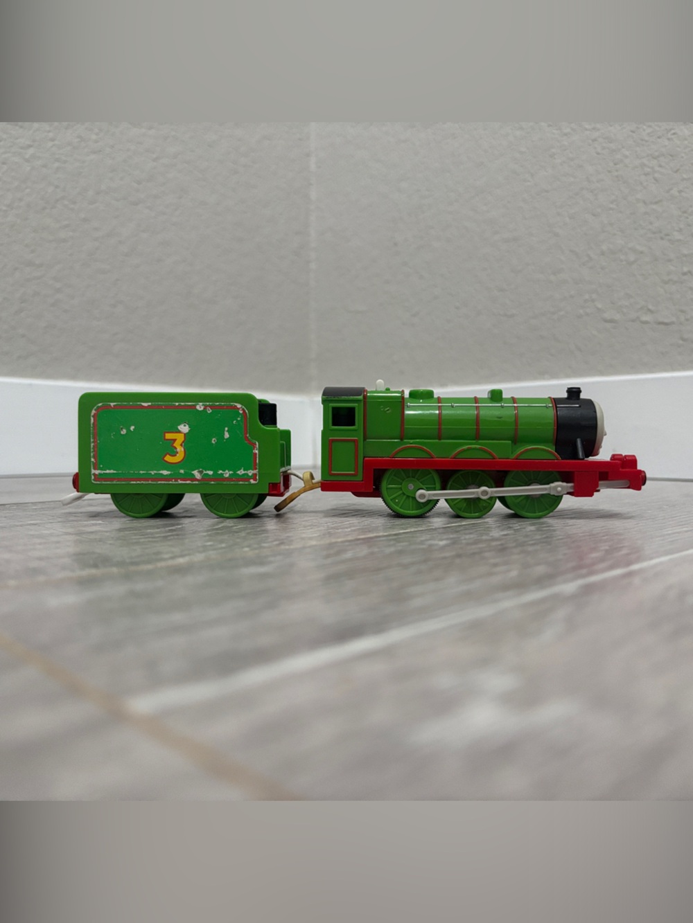 2009 Mattel Motorized Henry with Attached Tender - UNTESTED - Picture 7 of 9